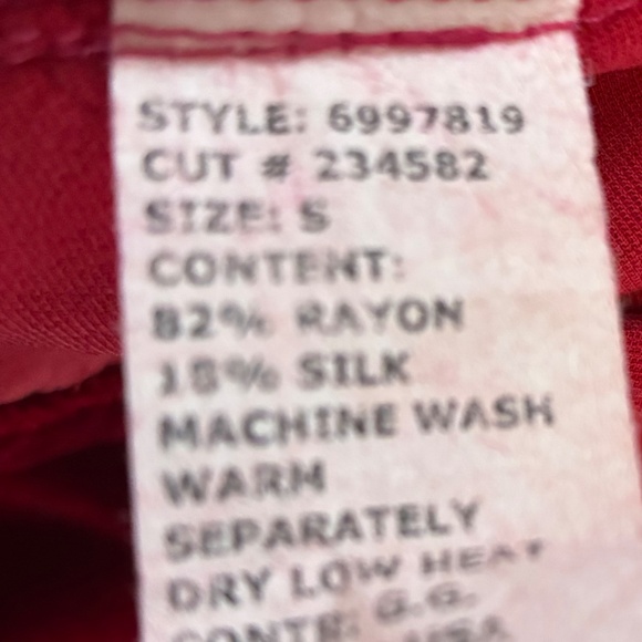 Crimson Velvet Tunic S - Picture 8 of 8